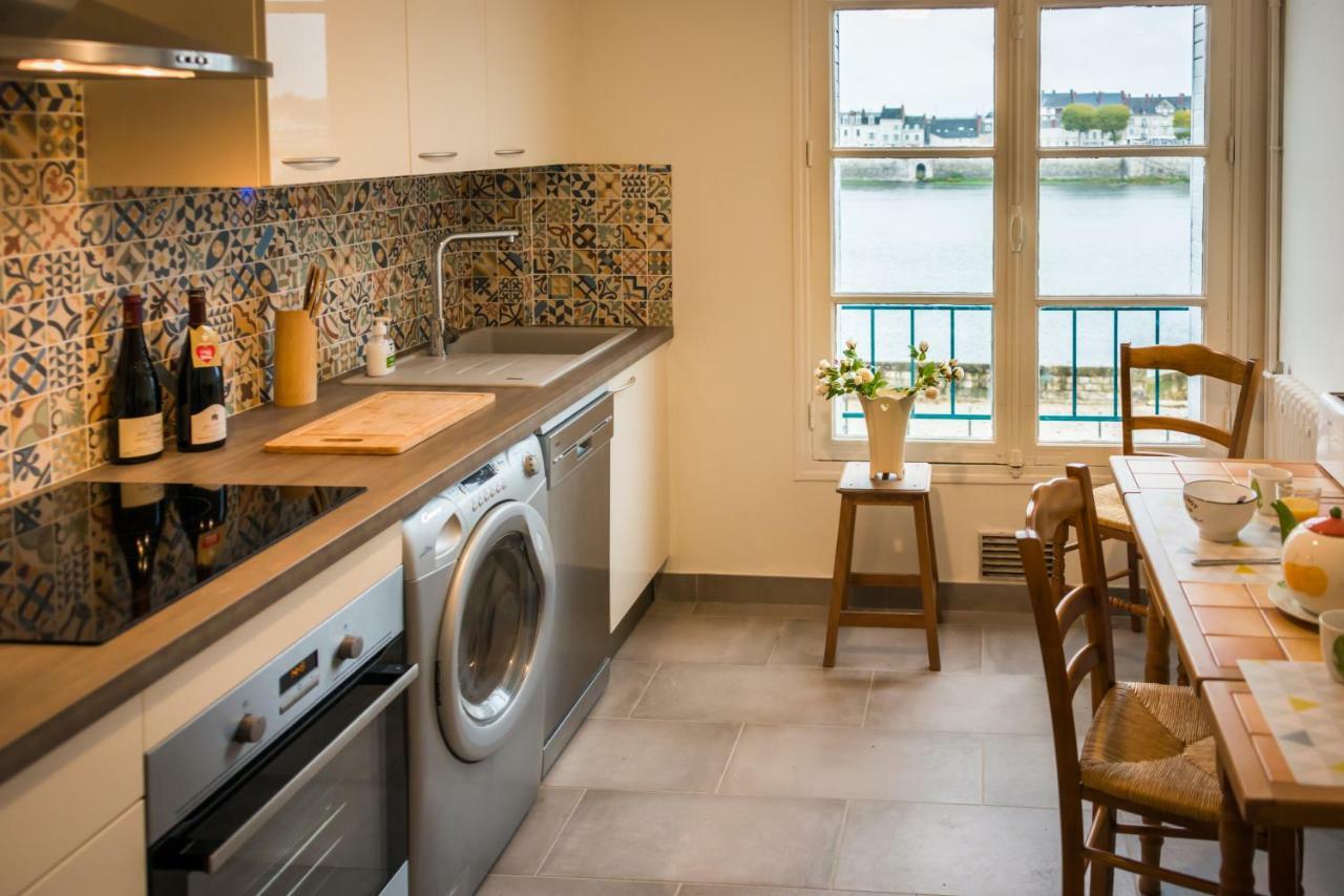 Les Lumieres De La Loire Apartment Блоа Екстериор снимка